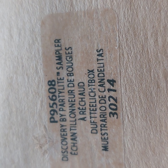 Party Lite Sampler 16pcs NWOT - Picture 6 of 6